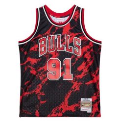 Koszulka Nba Chicago Bulls Dennis Rodman. Czarne bluzki Mitchell & Ness, bez wzorów, sportowe, bez kołnierzyka, bez ramiączek. Za 632.50 zł.