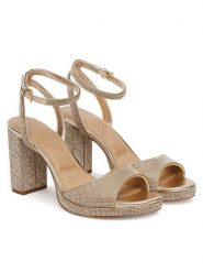 Aldo Sandały Alluring 13918860 Złoty. Żółte kozaki Aldo, bez wzorów, ze skóry, bez obcasa, na słupku, bez zapięcia. Za 509.99 zł.