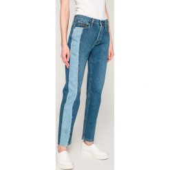 Calvin Klein Jeans - Jeansy Dark Vertical. Jeansy Calvin Klein Jeans. W wyprzedaży za 229.90 zł.