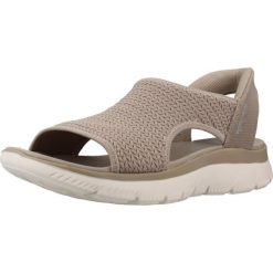 Sandały SKECHERS 119519S Beżowy. Brązowe sandały Skechers, bez wzorów, z materiału, bez obcasa, bez zapięcia. Za 278.99 zł.