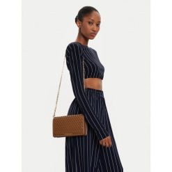 Torebka MICHAEL Michael Kors. Brązowe torebki klasyczne MICHAEL Michael Kors, bez wzorów, bez dodatków. Za 1,249.00 zł.