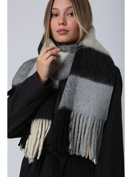 Lucky Bees Szal w kolorze czarno-szarym - 200 x 45 cm rozmiar: onesize. Czarne szaliki Lucky Bees, bez wzorów, z materiału. Za 104.14 zł.