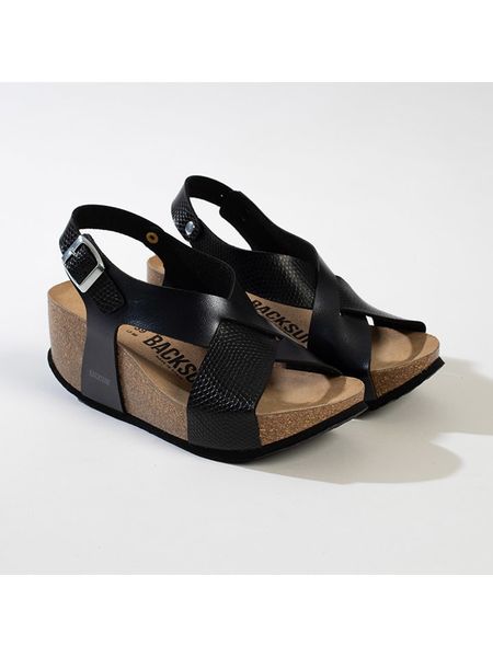 BACKSUN Sandały "Brindisi" w kolorze czarnym na koturnie rozmiar: 37. Czarne sandały Backsun, bez wzorów, z materiału, z otwartym noskiem, bez obcasa, na koturnie, bez zapięcia. Za 145.26 zł.