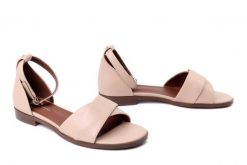 MACIEJKA K7459-04/00-1 beż, sandały damskie. Brązowe sandały Maciejka, bez wzorów, z gumy, bez obcasa, bez zapięcia. Za 279.90 zł.