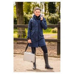 Wodoodporna parka dla kobiet Whis Coach. Niebieskie parki WHIS, sportowe, bez kaptura. W wyprzedaży za 1,468.65 zł.