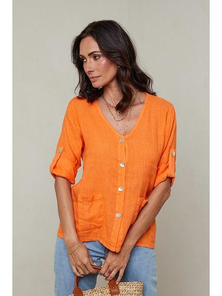 Le Monde du Lin Lniana bluzka w kolorze pomarańczowym rozmiar: 40/42. Pomarańczowe bluzki Le Monde du Lin, bez wzorów, ze lnu, klasyczne, bez kołnierzyka, bez ramiączek. Za 154.43 zł.