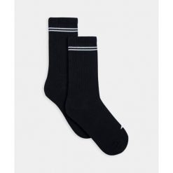 Skarpetki Carpatree Crew czarne. Czarne skarpety Carpatree, bez wzorów, z materiału. Za 29.99 zł.