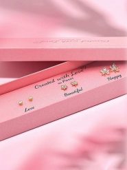 Created with Love 3-częściowy zestaw kolczyków-wkrętek "Sun" z cyrkoniami rozmiar: onesize. Żółte kolczyki Created with Love, z cyrkonią, z mosiądzu. Za 56.99 zł.