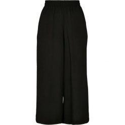 Spodnie Damskie Z Szerokimi Nogawkami Z Wiskozy. Czarne spodnie dresowe Urban Classics, s, bez wzorów, z wiskozy. Za 131.99 zł.