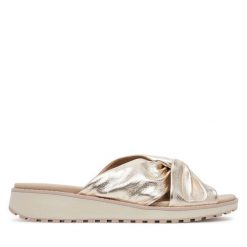 Klapki Caprice. Żółte klapki Caprice, bez wzorów, bez obcasa. Za 229.99 zł.