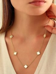 Heliophilia Naszyjnik z elementami ozdobnymi - dł. 45 cm rozmiar: onesize. Białe naszyjniki Heliophilia, metalowe. Za 43.99 zł.