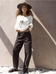 Jeansy balloon high waist z ozdobnym przeszyciem - brązowy. Brązowe jeansy Sinsay, bez wzorów, z podwyższonym stanem. Za 69.99 zł.