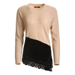 Desigual Sweter Damski Reia M Różowy. Swetry marki Desigual. W wyprzedaży za 275.00 zł.