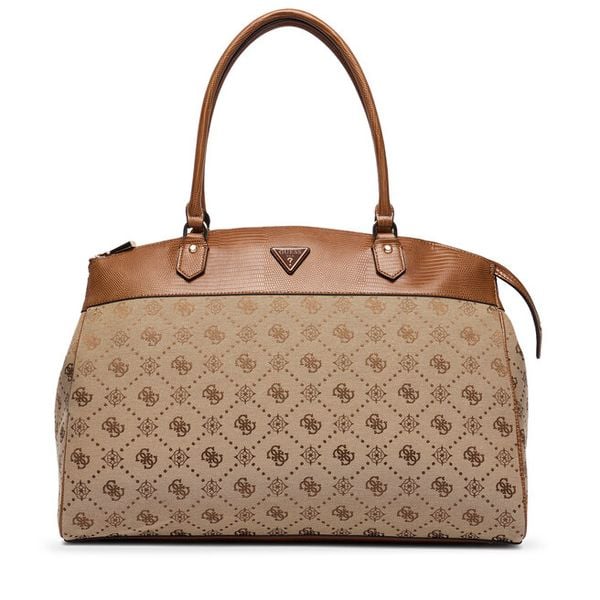 Torba weekendowa Guess. Brązowe torby podróżne Guess, z aplikacjami. Za 799.99 zł.