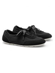 C'M Sneakersy w kolorze czarnym rozmiar: 37. Czarne trampki C'M, bez wzorów, bez zapięcia. Za 100.75 zł.