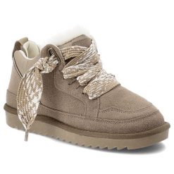 Beżowe Botki Vinceza Stylowe Obuwie Damskie Z Futerkiem. Brązowe botki VINCEZA, na zimę, bez wzorów, bez obcasa, bez zapięcia. Za 169.99 zł.