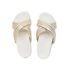 Klapki basenowe damskie Flip Flop Joy Cross. Żółte klapki Flip Flop, bez wzorów, bez obcasa. Za 81.00 zł.