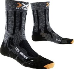 Skarpety sportowe X-Socks Trekking Summer. Czarne skarpety X Socks, bez wzorów, z materiału. Za 44.49 zł.