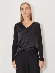 Someday Bluzka w kolorze czarnym rozmiar: 38. Czarne bluzki someday., bez wzorów, bez kołnierzyka, bez ramiączek. Za 122.38 zł.