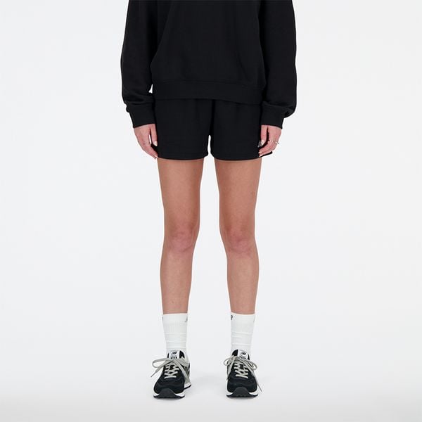 Spodenki damskie New Balance WS41500BK – czarne. Czarne szorty New Balance, bez wzorów, z bawełny, klasyczne. Za 189.99 zł.