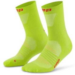 Damskie skarpety sportowe kompresyjne do połowy łydki PRO Run Ultralight CEP. Zielone skarpety CEP, bez wzorów, z elastanu. Za 114.00 zł.