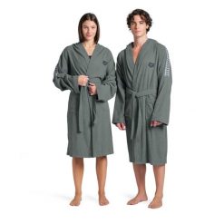 Szlafrok Arena Team Stripe Robe. Szare szlafroki Arena, xl, bez wzorów, bez ramiączek, bez kaptura. Za 219.99 zł.