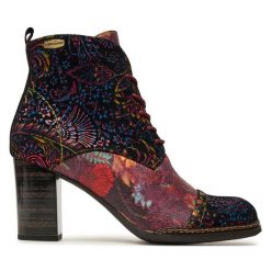 Botki Laura Vita. Czerwone botki Laura Vita, bez wzorów, bez obcasa, na słupku, bez zapięcia. Za 619.99 zł.