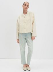 Someday Kurtka pluszowa "Nisabel" w kolorze kremowym rozmiar: 38. Brązowe kurtki someday., bez wzorów, z wełny, bez kaptura. Za 217.99 zł.