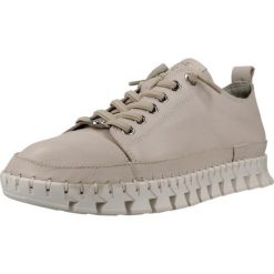 Buty CARMELA 163105C Beżowy. Brązowe trekkingi Carmela, ze skóry, trekkingowe. Za 412.99 zł.