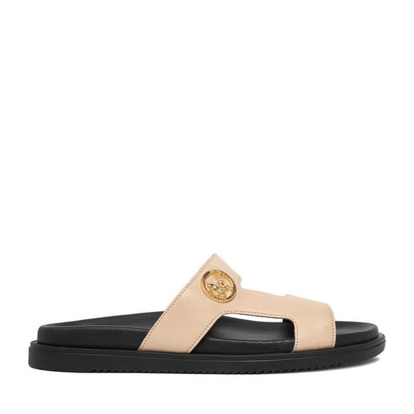 Klapki Beverly Hills Polo Club. Brązowe klapki Beverly Hills Polo Club, bez wzorów, bez obcasa. Za 239.99 zł.