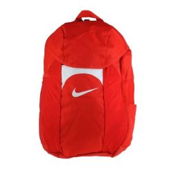 Plecak Academy Team 30L. Czerwone plecaki Nike, bez wzorów. Za 211.99 zł.