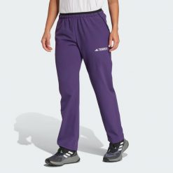 Spodnie Terrex Multi Liteflex. Fioletowe spodnie sportowe Adidas, m, bez wzorów, z materiału, trekkingowe. Za 369.00 zł.