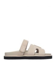 GINO ROSSI Klapki C-CLB-P1927A Kremowy. Białe klapki Gino Rossi, bez wzorów, ze skóry, bez obcasa. Za 179.99 zł.