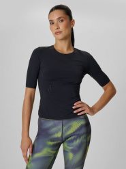 4F Koszulka treningowa slim szybkoschnąca damska - czarna S. Czarne bluzki 4f, s, bez wzorów, sportowe, bez kołnierzyka, bez ramiączek. Za 129.99 zł.