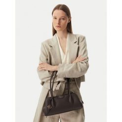 Torebka Calvin Klein. Brązowe torebki klasyczne Calvin Klein, bez wzorów, bez dodatków. Za 649.99 zł.