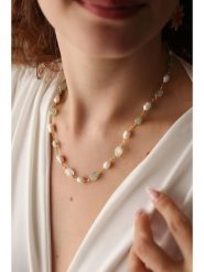 Pierres delicates Pozłacany naszyjnik z prehnitami - dł. 43 cm rozmiar: onesize. Zielone naszyjniki Pierres delicates, z perłą, pozłacane. Za 87.61 zł.