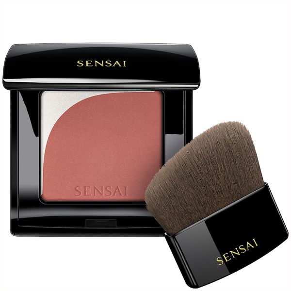 SENSAI BLOOMING BLUSH Róż do policzków 4 g 03 - CORAL. Róże Sensai. Za 176.00 zł.