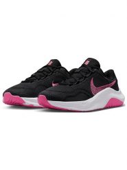 Nike Sportswear Buty sportowe "Legend Essential 3" w kolorze czarno-różowym rozmiar: 38. Czarne obuwie sportowe Nike Sportswear, bez zapięcia. Za 242.13 zł.