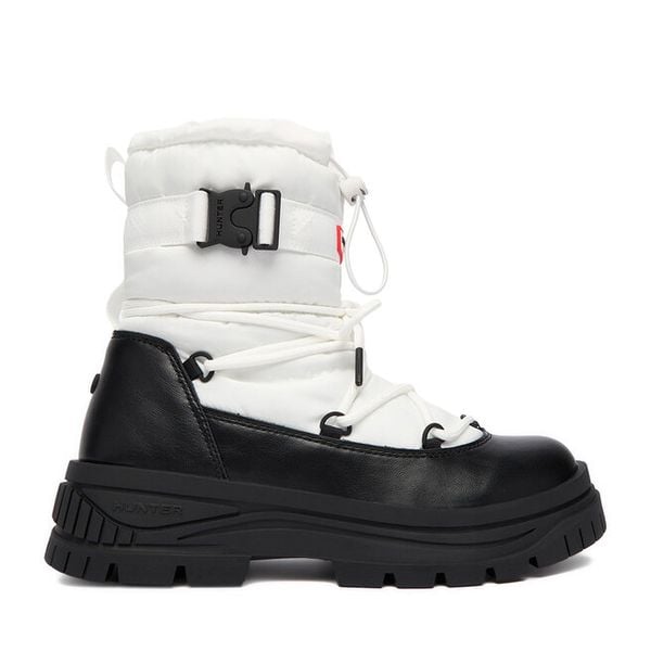 Śniegowce Hunter. Białe trapery i śniegowce Hunter. Za 359.99 zł.