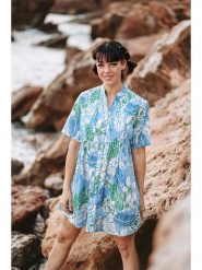 Isla Bonita by SIGRIS Bluzka w kolorze błękitno-zielonym rozmiar: 3XL. Niebieskie bluzki Isla Bonita by SIGRIS, xl, bez wzorów, z bawełny, bez kołnierzyka, bez ramiączek. Za 88.02 zł.