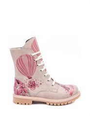 Streetfly Trzewiki w kolorze jasnoróżowym ze wzorem rozmiar: 38. Brązowe botki Streetfly, bez wzorów, z materiału, bez obcasa, bez zapięcia. Za 214.70 zł.