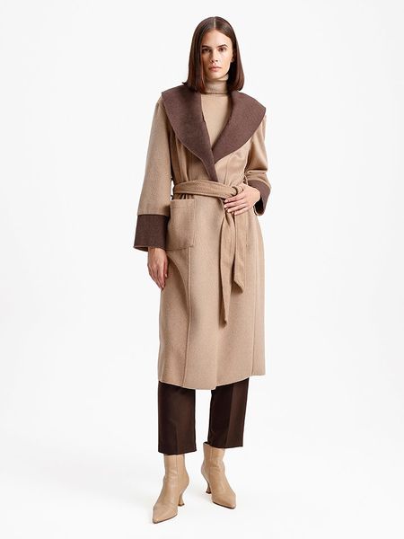 BGN Płaszcz przejściowy w kolorze jasnobrązowym rozmiar: 36. Brązowe płaszcze BGN, bez wzorów, bez kaptura. Za 138.87 zł.