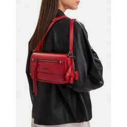 Torebka Badura. Czerwone torebki klasyczne Badura, bez wzorów, bez dodatków. Za 199.99 zł.