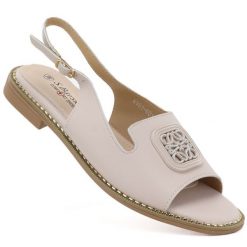 Skórzane sandały damskie płaskie nude S.Barski 61-6018. Sandały S.BARSKI, bez wzorów, ze skóry, bez obcasa, na płaskiej podeszwie, bez zapięcia. Za 179.99 zł.