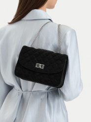 Badura Torebka EO-CINDY-KS2055 Czarny. Czarne listonoszki Badura, bez wzorów, z materiału, bez dodatków. Za 249.99 zł.