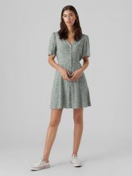 Vero Moda Sukienka w kolorze zielonym rozmiar: XS. Zielone sukienki Vero Moda, na imprezę, s, bez wzorów, z wiskozy, klasyczne, bez kołnierzyka, bez ramiączek, mini. Za 78.66 zł.