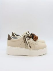 Bellucci Sneakersy w kolorze beżowym rozmiar: 40. Brązowe trampki Bellucci, bez wzorów, bez zapięcia. Za 100.99 zł.