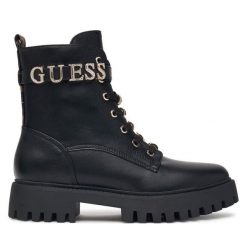 Trapery Guess. Czarne trapery i śniegowce Guess. Za 634.99 zł.