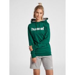 Bluza sportowa z kapturem damska Hummel Go Cotton Logo Hoodie Woman. Białe bluzy Hummel, xl, bez wzorów, z kapturem. Za 212.90 zł.