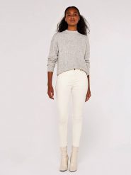 Apricot Sweter w kolorze jasnoszarym rozmiar: M. Szare swetry Apricot, m, bez wzorów, ze splotem, bez ramiączek. Za 114.71 zł.